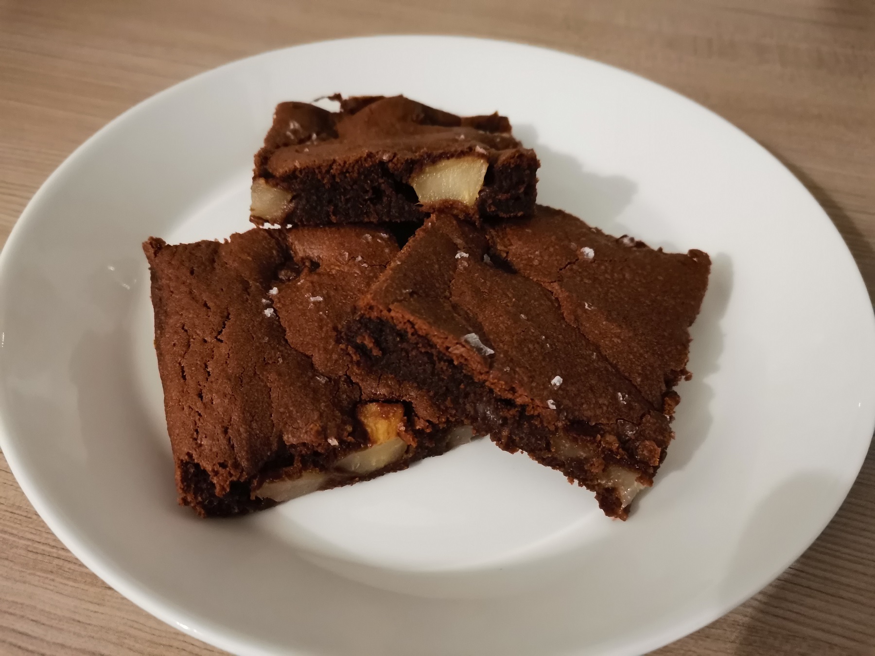 Päärynäbrownie Päärynäbrownie