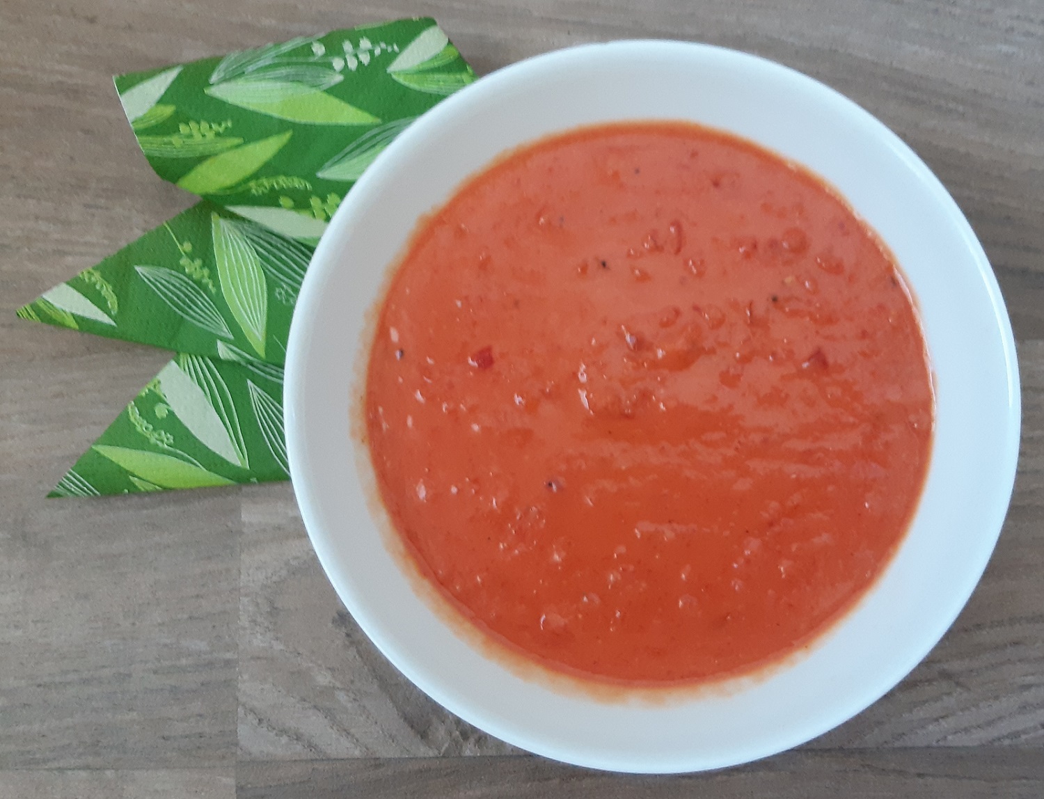 Punajuuri-linssikeitto Punajuuri-linssikeitto