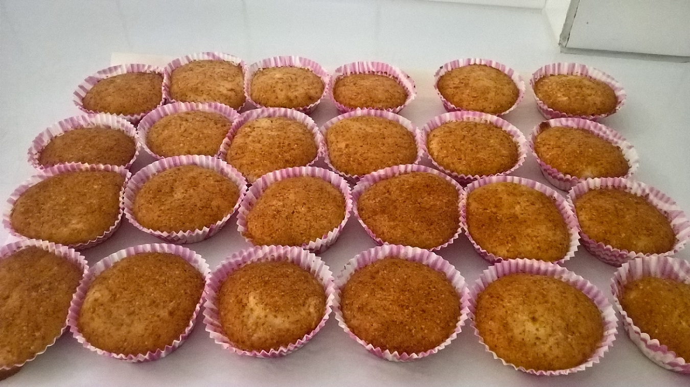 Riisi-banaanimuffinit Riisi-banaanimuffinit