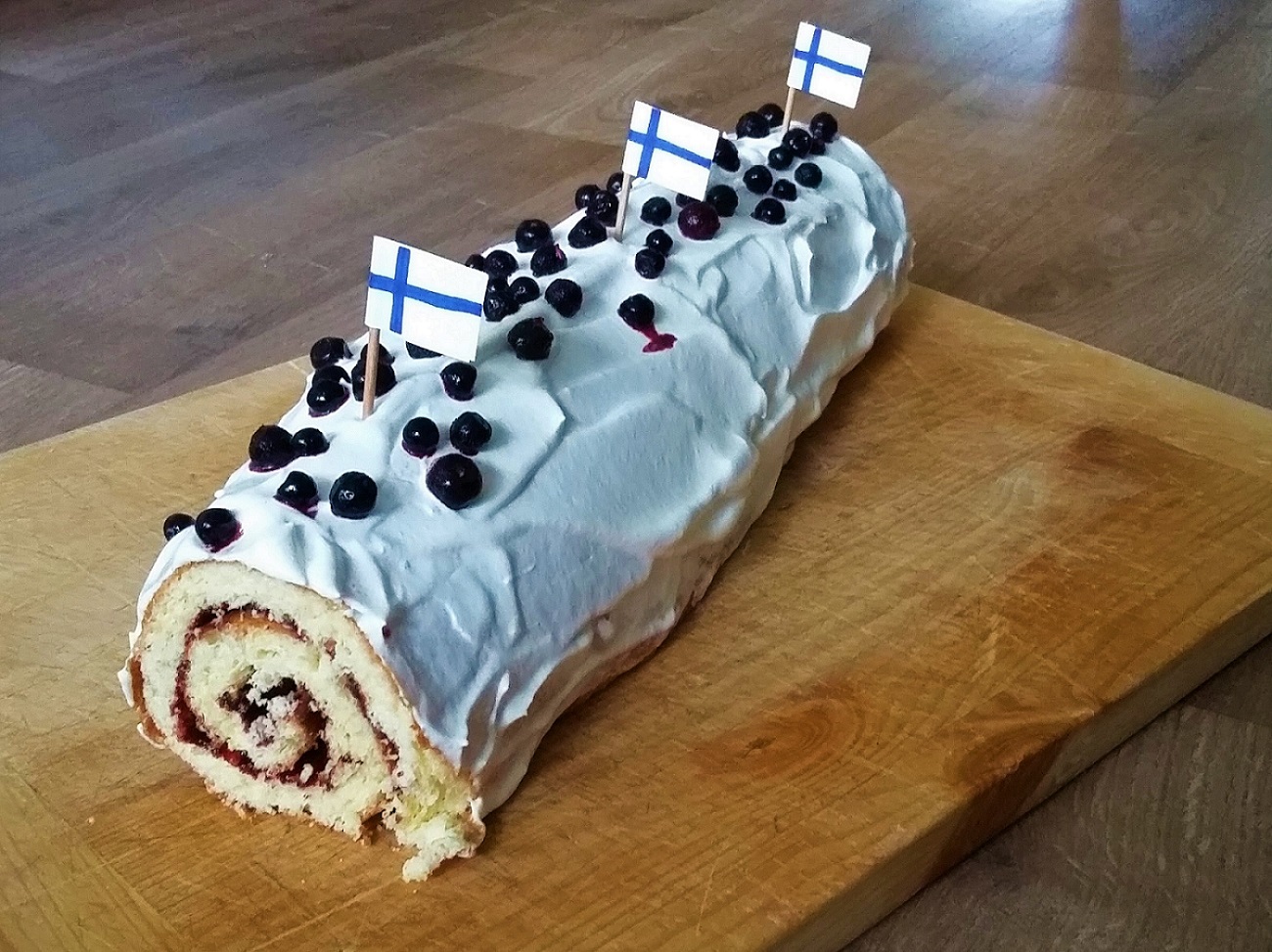 Mustikkakääretorttu