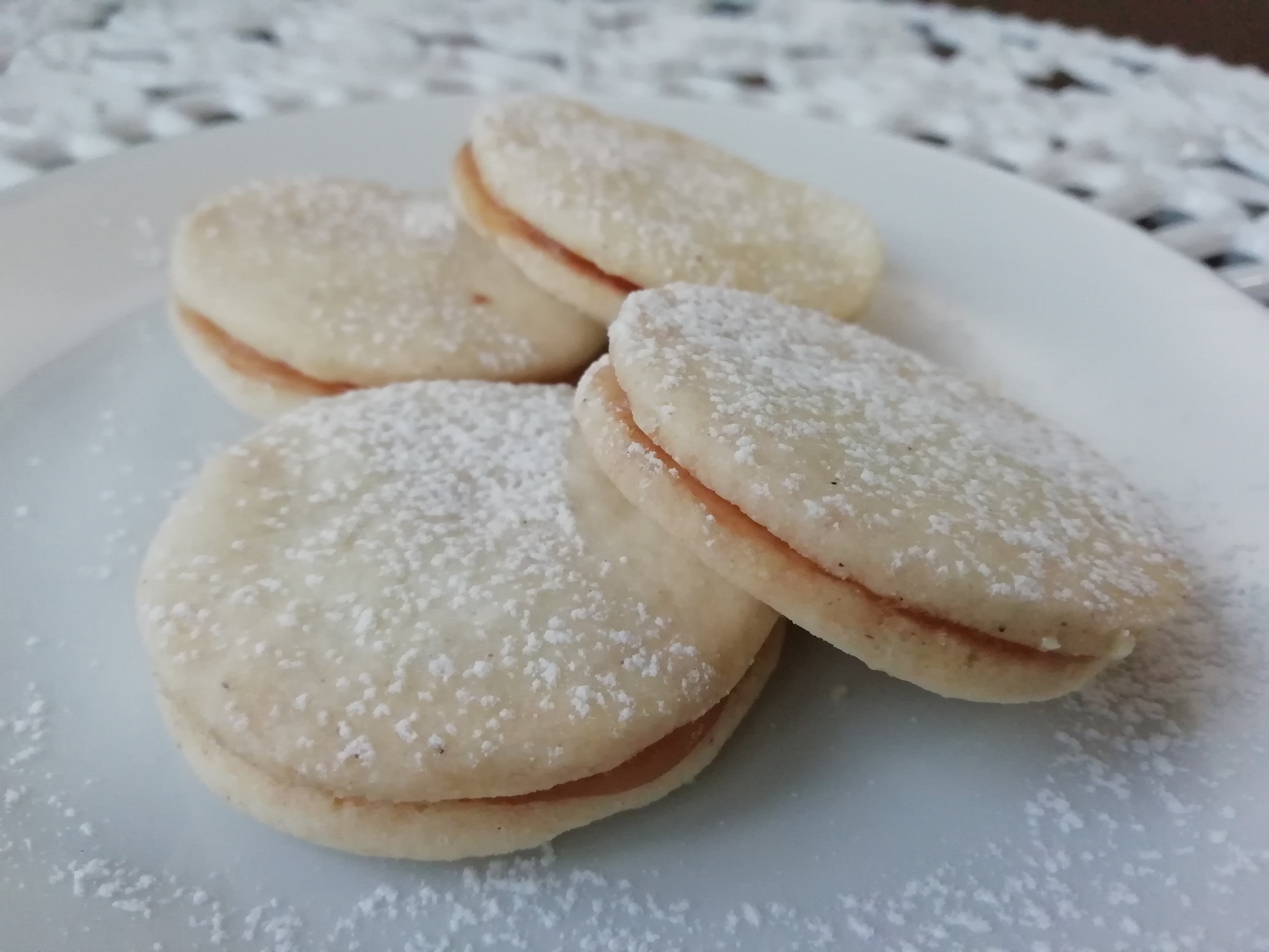 Omena-kanelipikkuleivät Omena-kanelipikkuleivät