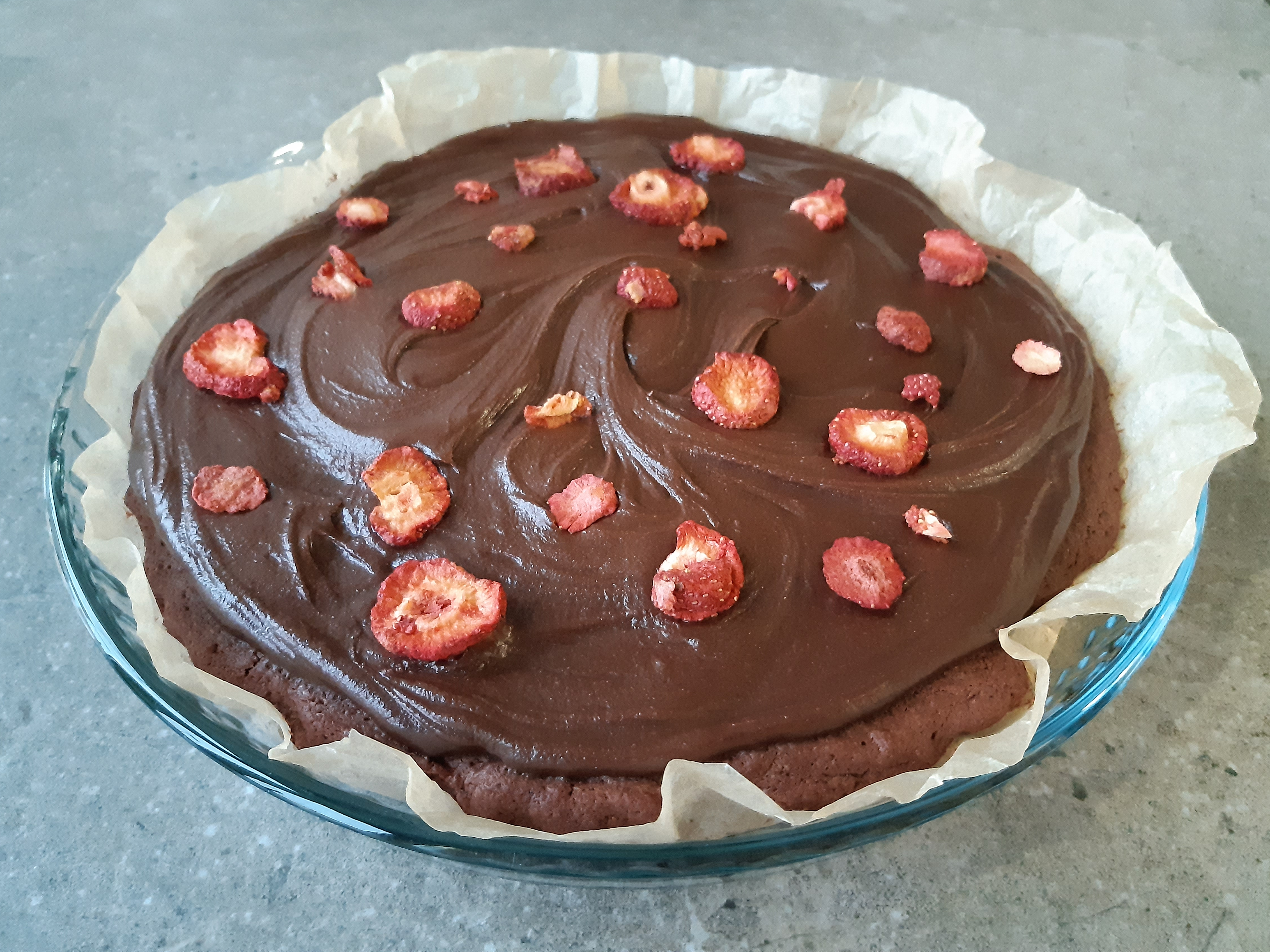 Suklaapiirakka jauhoseoksesta