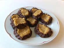 Teff-kvinoapiirakat
