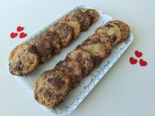Suklaahippukeksit jauhoseoksesta